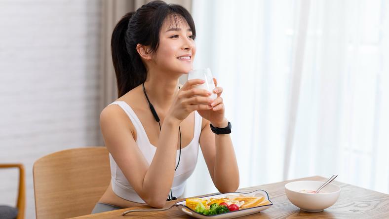 吃早餐的减肥效果被夸大了